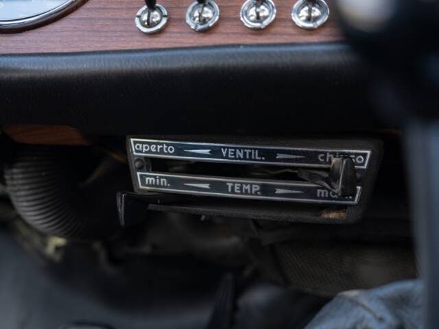 Alfa Romeo Giulia GT 1300 Junior