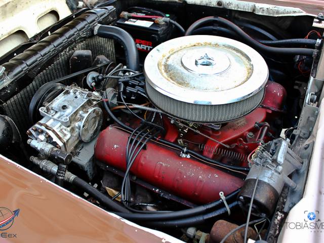 Ford Fairlane 500