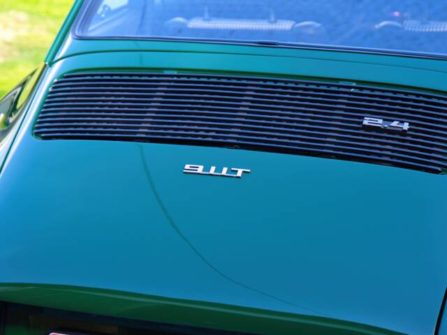 Porsche 911 2.4 T