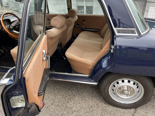 Alfa Romeo 2000 Berlina