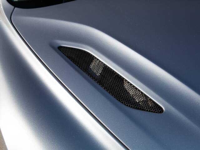 Aston Martin Vanquish