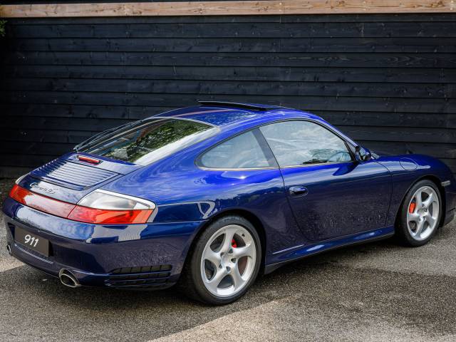 Porsche 911 Carrera 4S