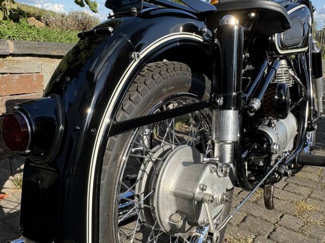 BMW R 27