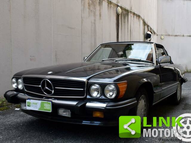 Image 1/10 de Mercedes-Benz 560 SL (1986)