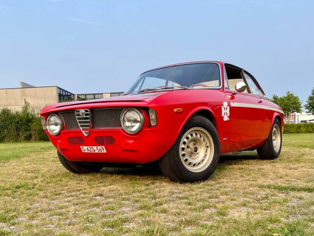 Alfa Romeo Giulia GTA 1300 Junior