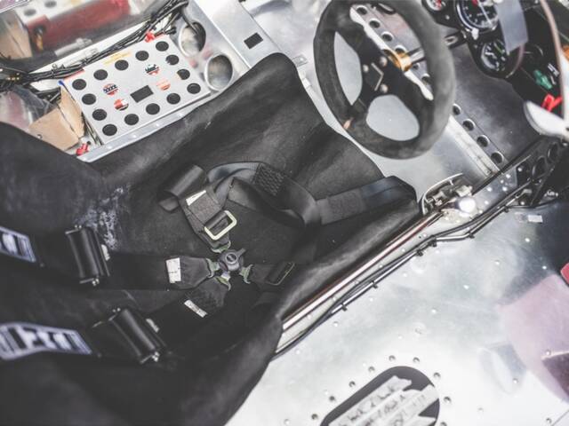 Lola T70
