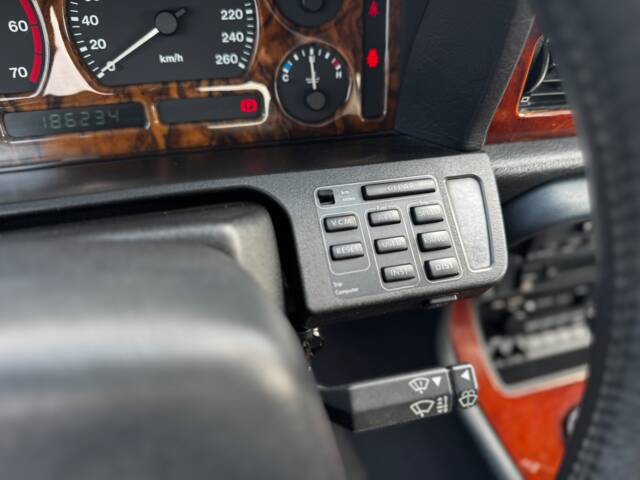 Jaguar XJ6 3.2