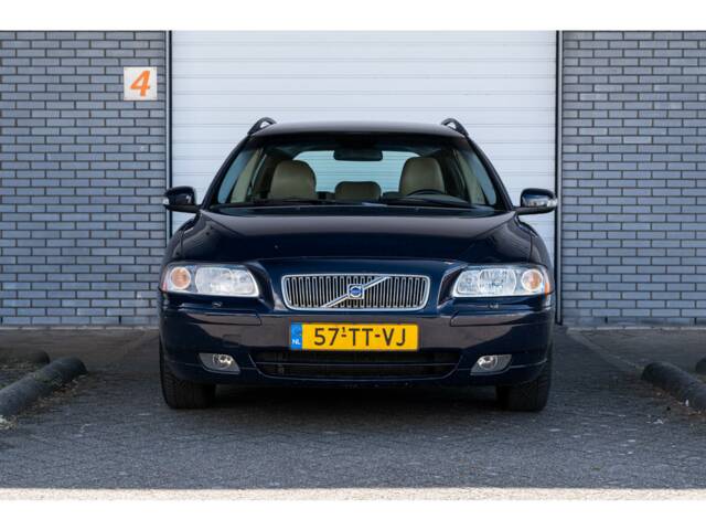 Volvo V 70 2.4