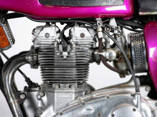 Triumph T 150 V Trident