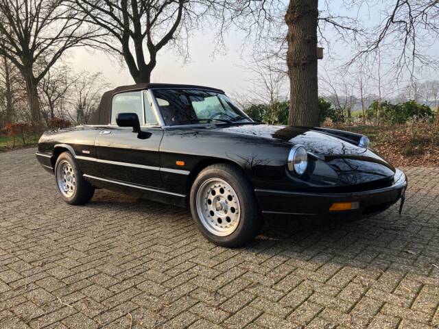 Afbeelding 1/18 van Alfa Romeo 2.0 Spider (1991)
