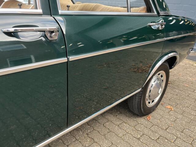 Audi 100 LS