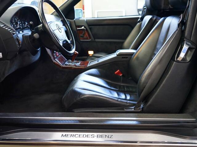 Mercedes-Benz 500 SL