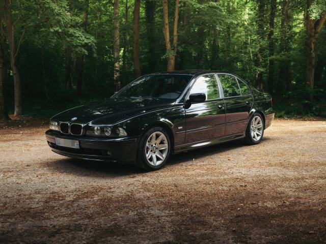 Image 1/15 of BMW 525i (2002)