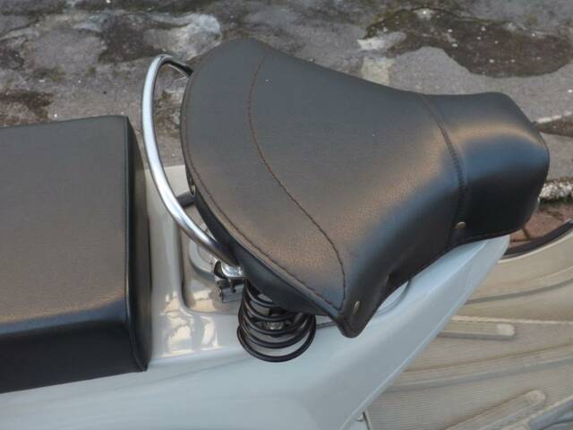 Piaggio Vespa 125