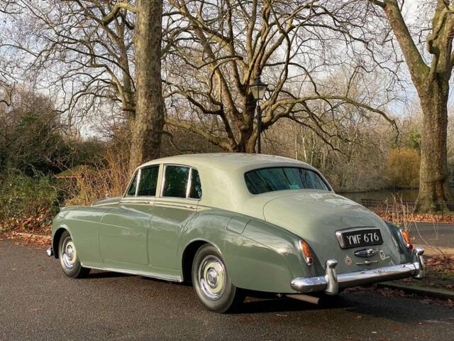 Bentley S 2