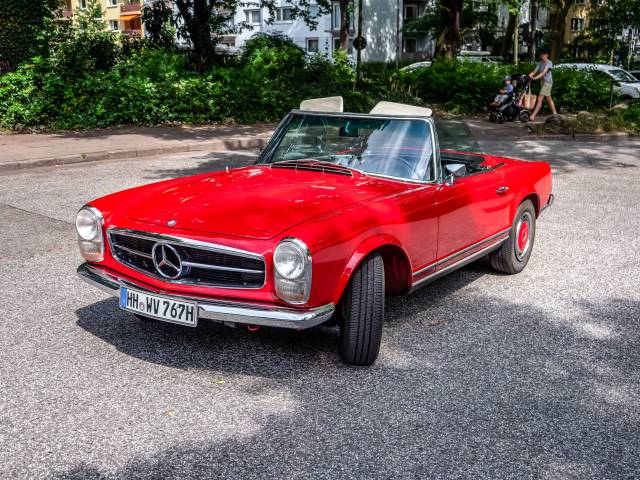 Mercedes-Benz SL-Class Classic Cars for Sale - Classic Trader