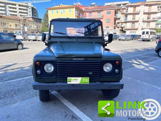 Land Rover Defender 110