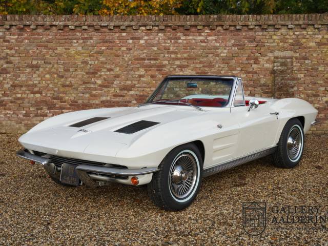 Image 1/50 of Chevrolet Corvette Sting Ray Convertible (1963)
