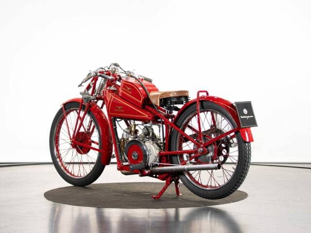 Moto Guzzi 250 SS