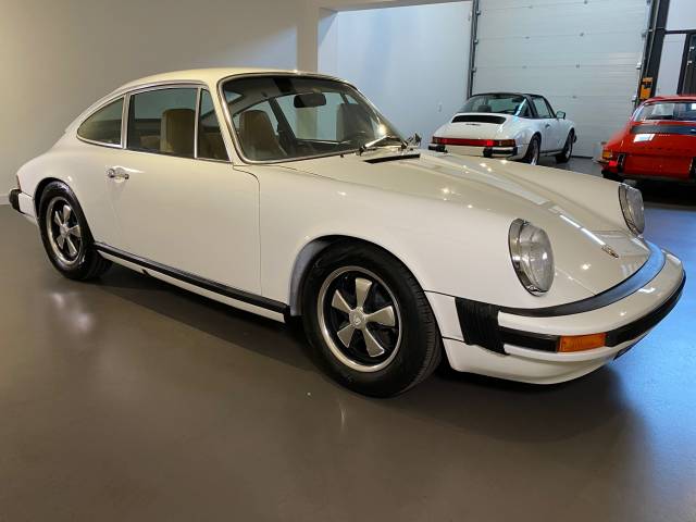 Porsche 911 2.7