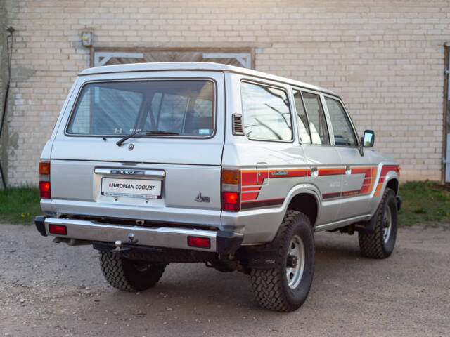 Toyota Land Cruiser HJ61 GX