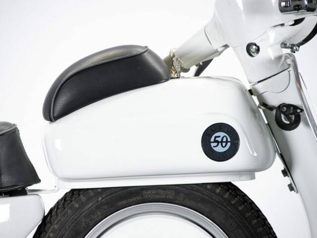 Piaggio Vespa 50 SS