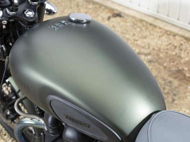 Triumph Bonneville T100 McQueen