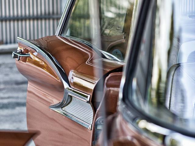 Ford Fairlane 500