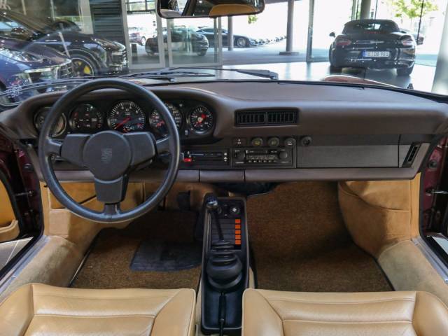 Porsche 911 Turbo 3.3