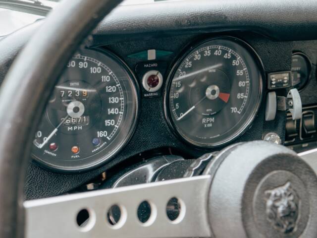 Jaguar E-Type V12 (2+2)