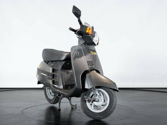 Peugeot Metropolis 50