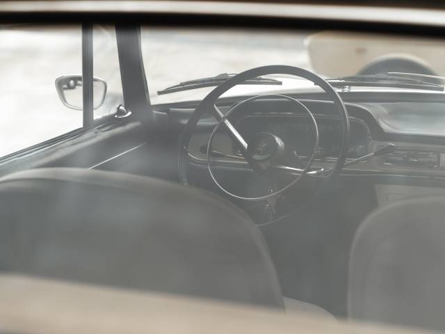 Peugeot 404 Oldtimer kaufen Classic Trader