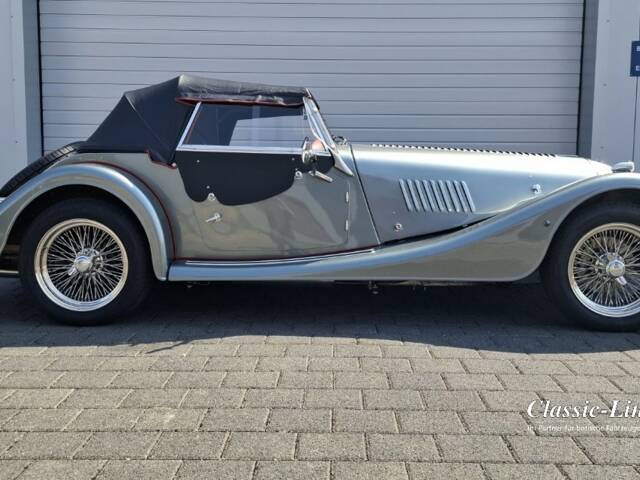 Morgan Plus 8