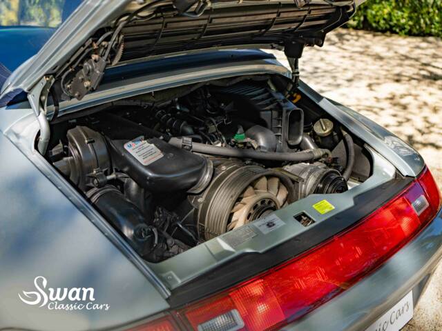 Porsche 911 Carrera