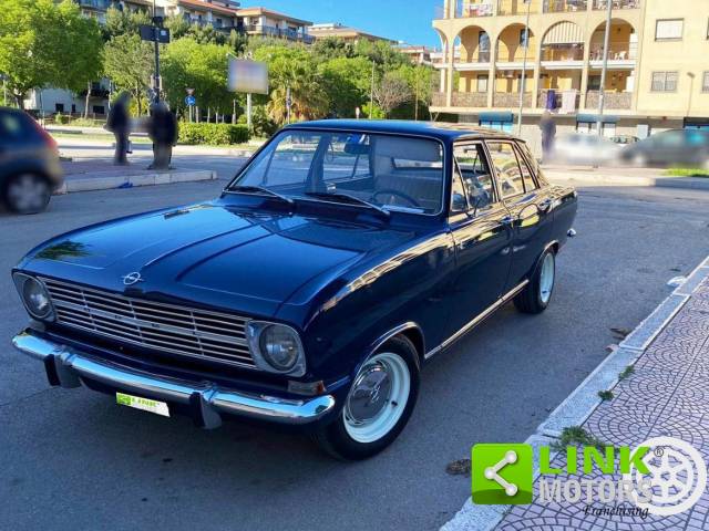 Immagine 1/3 di Opel Kadett 1,1 (1971)
