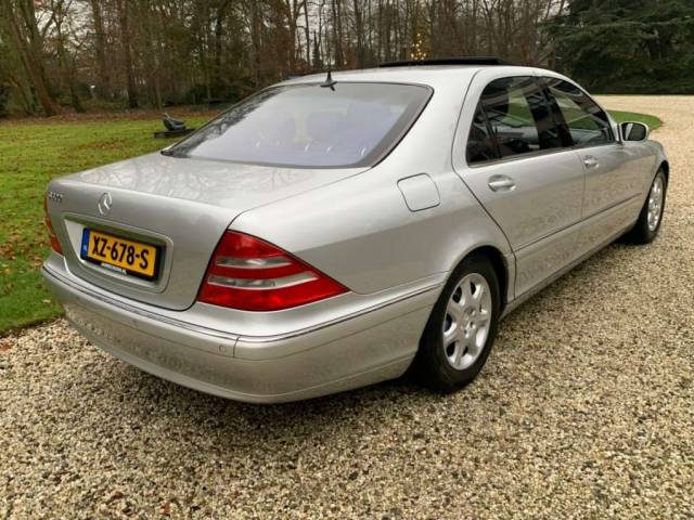 Mercedes-Benz S 500