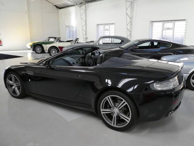 Aston Martin V8 Vantage