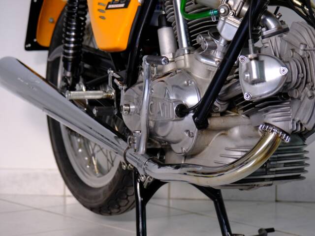 Ducati 750 Sport