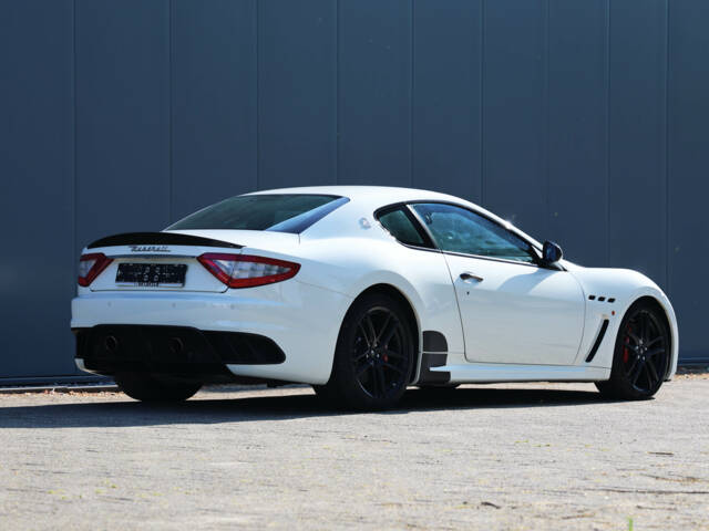 Image 1/60 of Maserati GranTurismo MC Stradale (2012)
