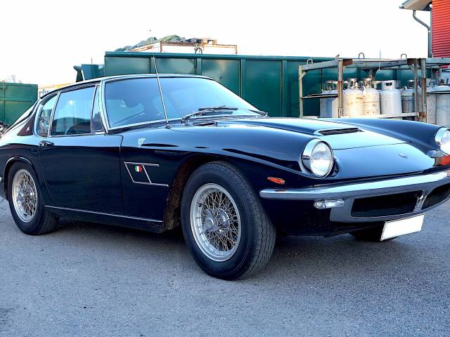 Maserati Mistral 3700