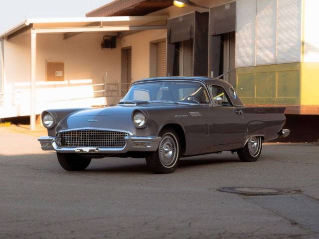 Image 1/15 de Ford Thunderbird (1957)