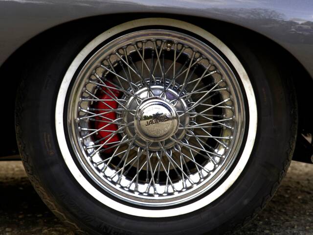 Jaguar E-Type