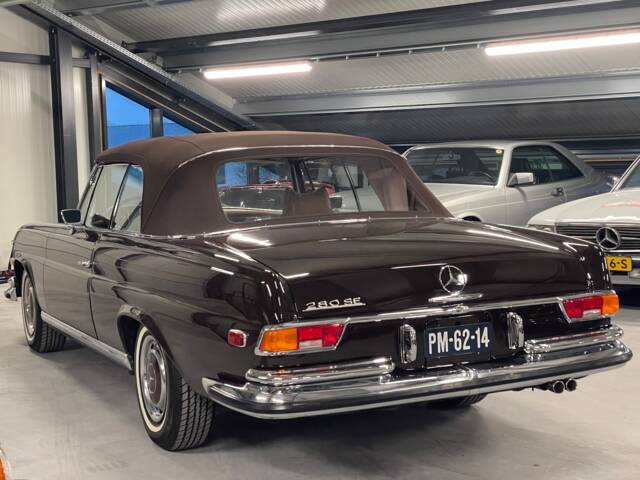 Mercedes-Benz 280 SE