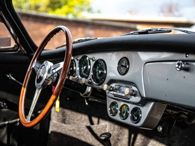 Porsche 356 A 1600 S - Interior und Zusatzinstrumente