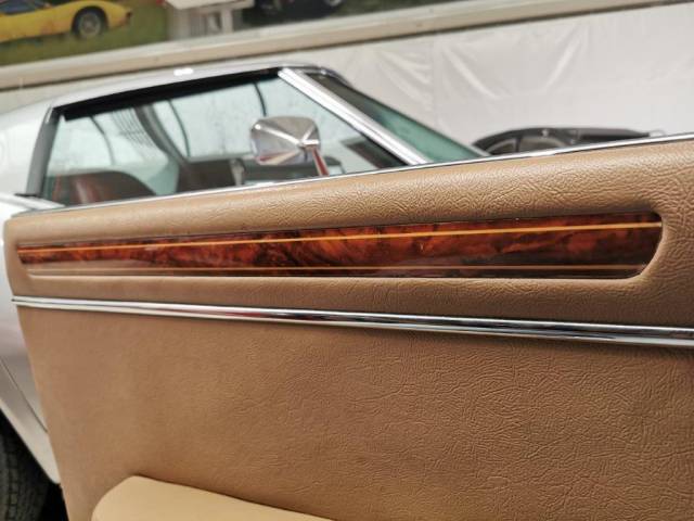 Jaguar XJ-S