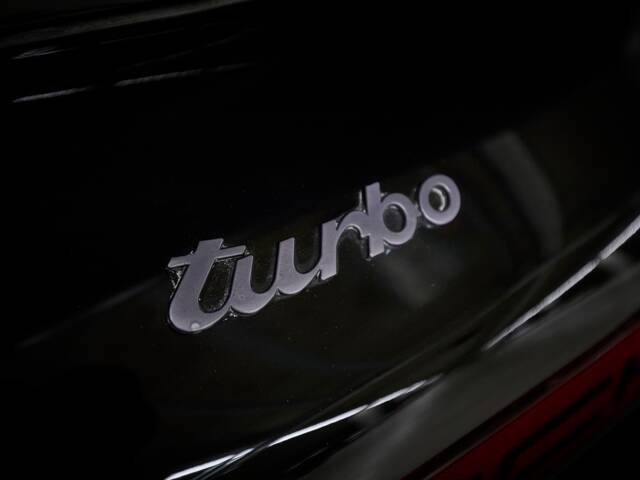 Porsche 911 Turbo 3.3