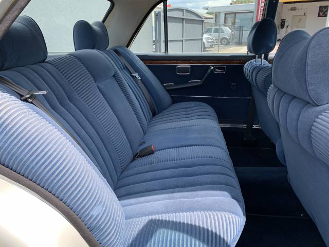 Mercedes-Benz 300 SEL 6.3