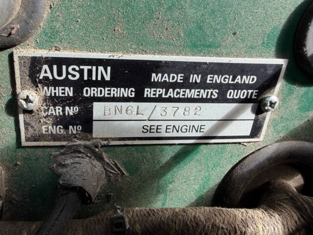 Austin-Healey 100/6 (BN6)