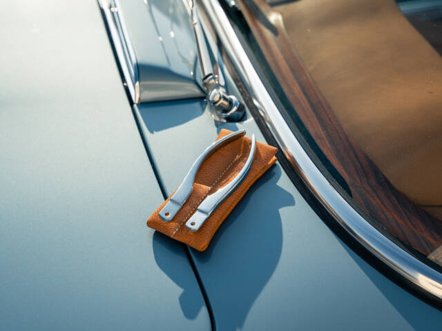 Mercedes-Benz 280 SL