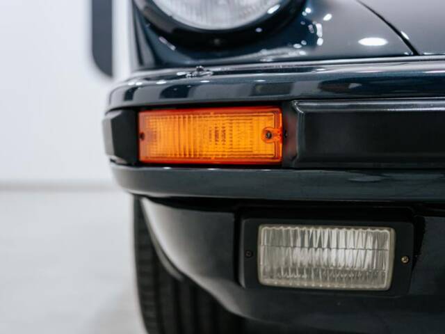 Porsche 911 Carrera 3.2 "25 years 911"
